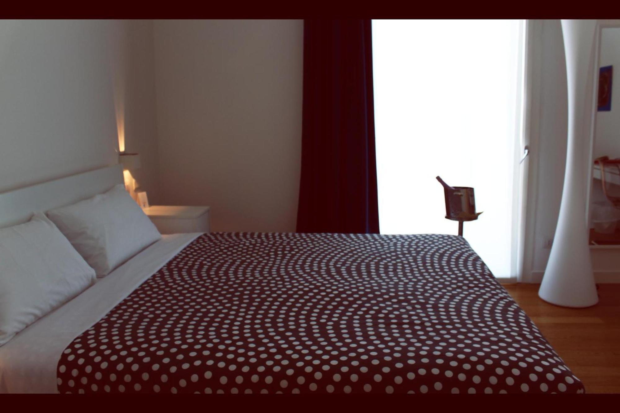 Hotel Forlanini 52 Parma Quarto foto