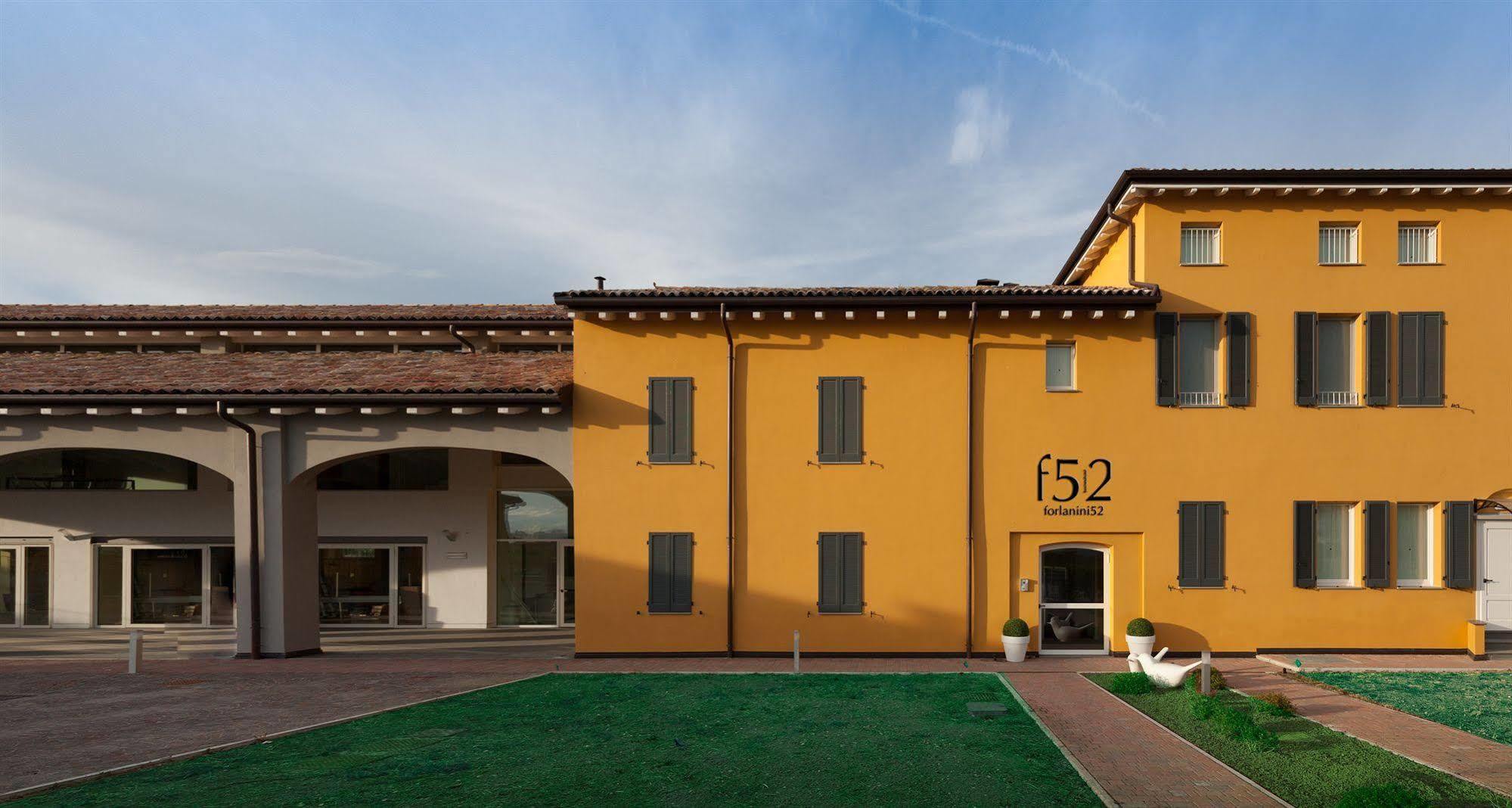 Hotel Forlanini 52 Parma Exterior foto